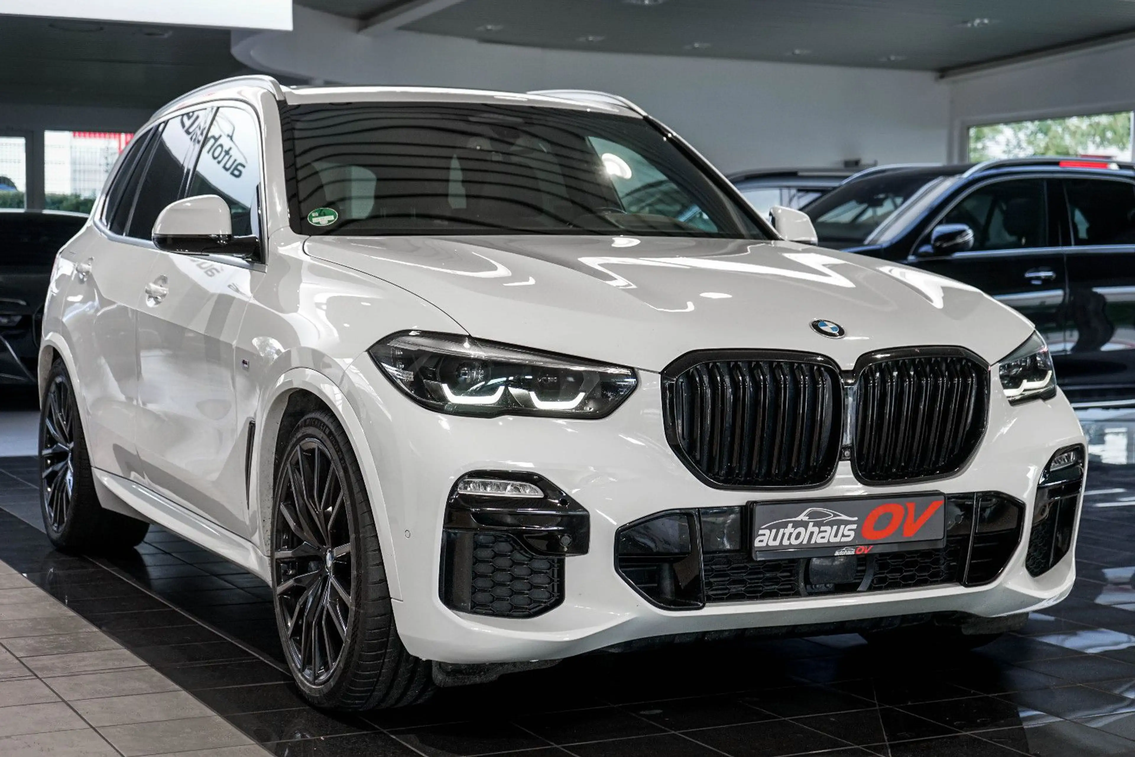 BMW X5 30xd M Sport*DvD*Head*360*Distro*7xSitze*22Zo — photo 7