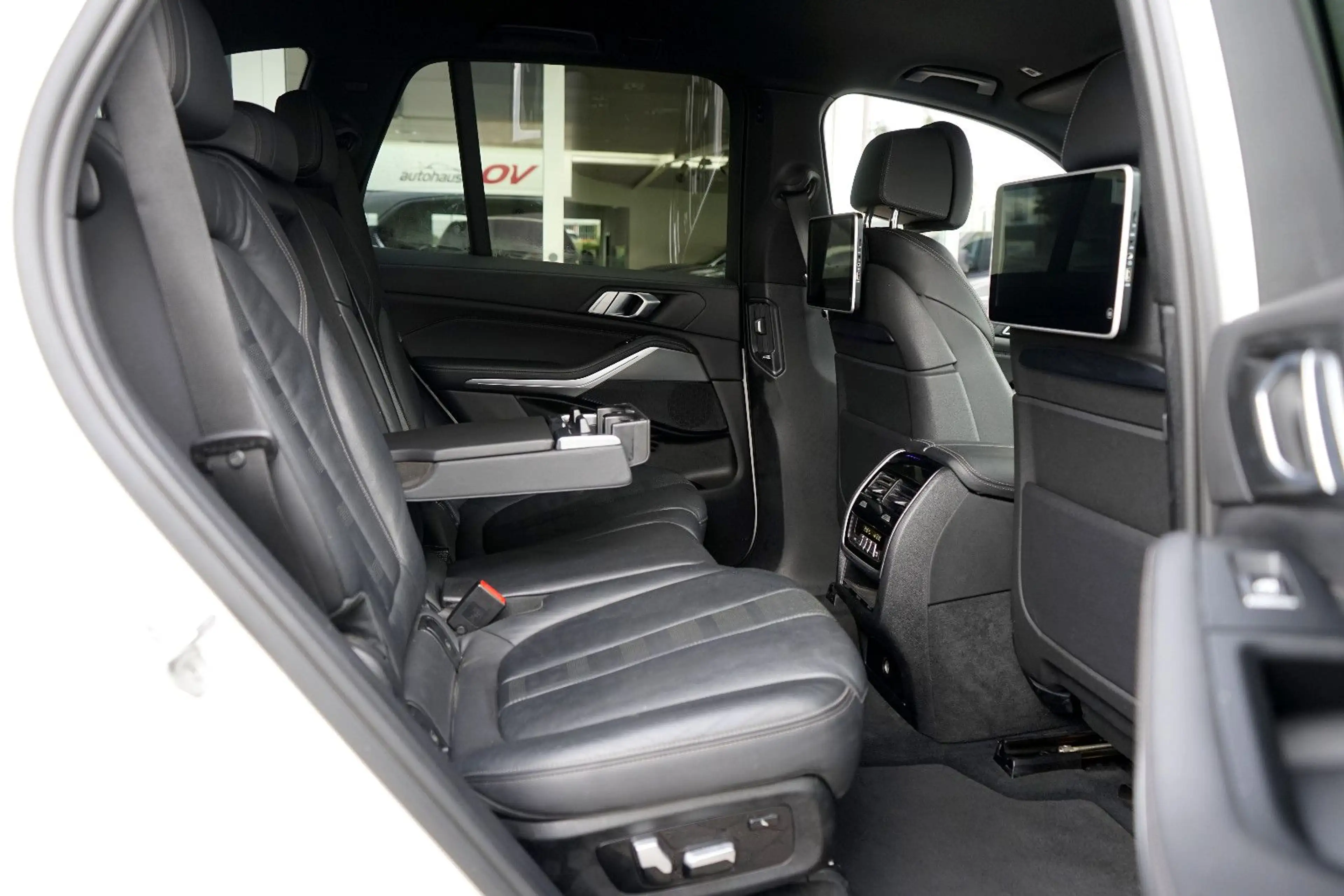 BMW X5 30xd M Sport*DvD*Head*360*Distro*7xSitze*22Zo — photo 5