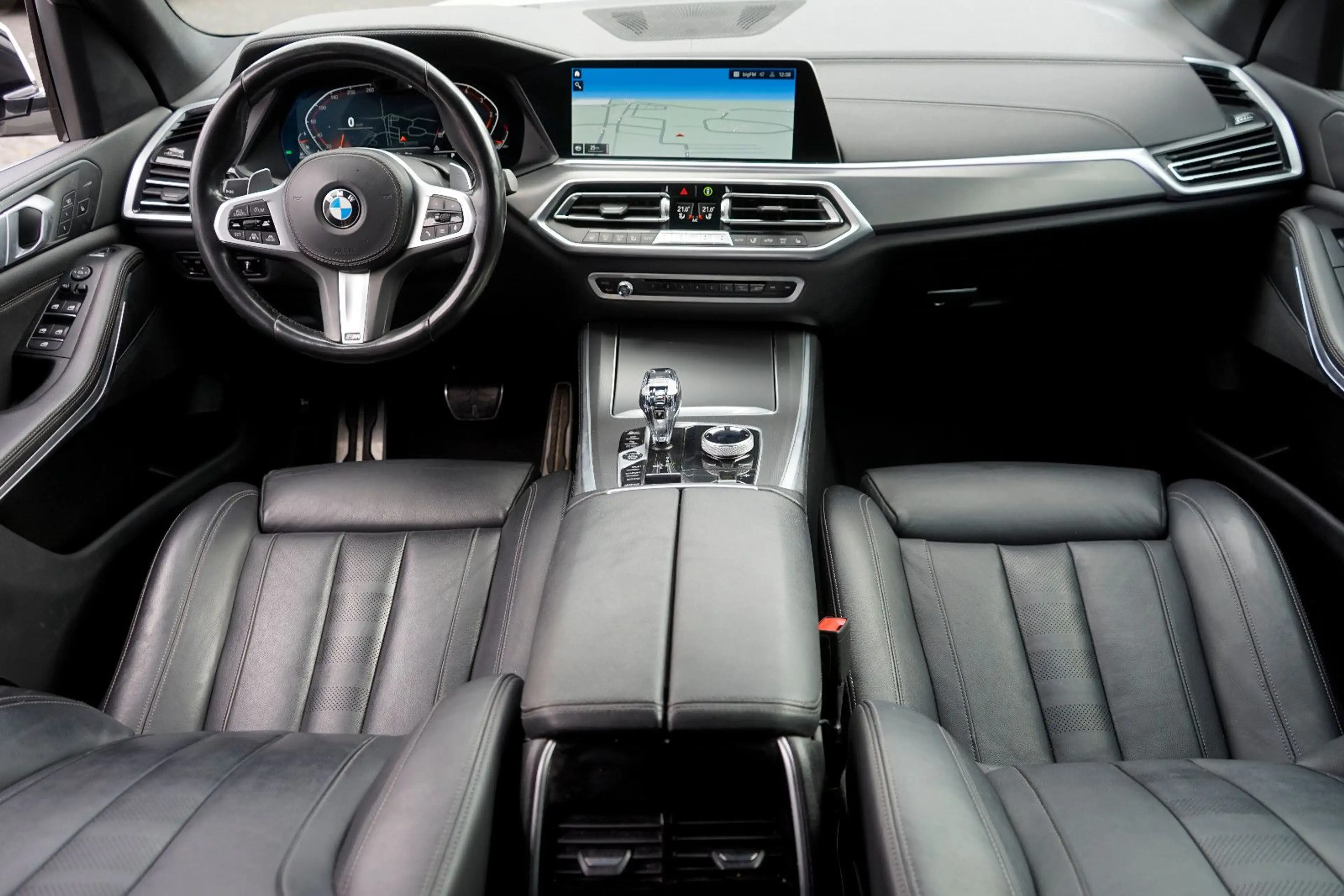 BMW X5 30xd M Sport*DvD*Head*360*Distro*7xSitze*22Zo — photo 11