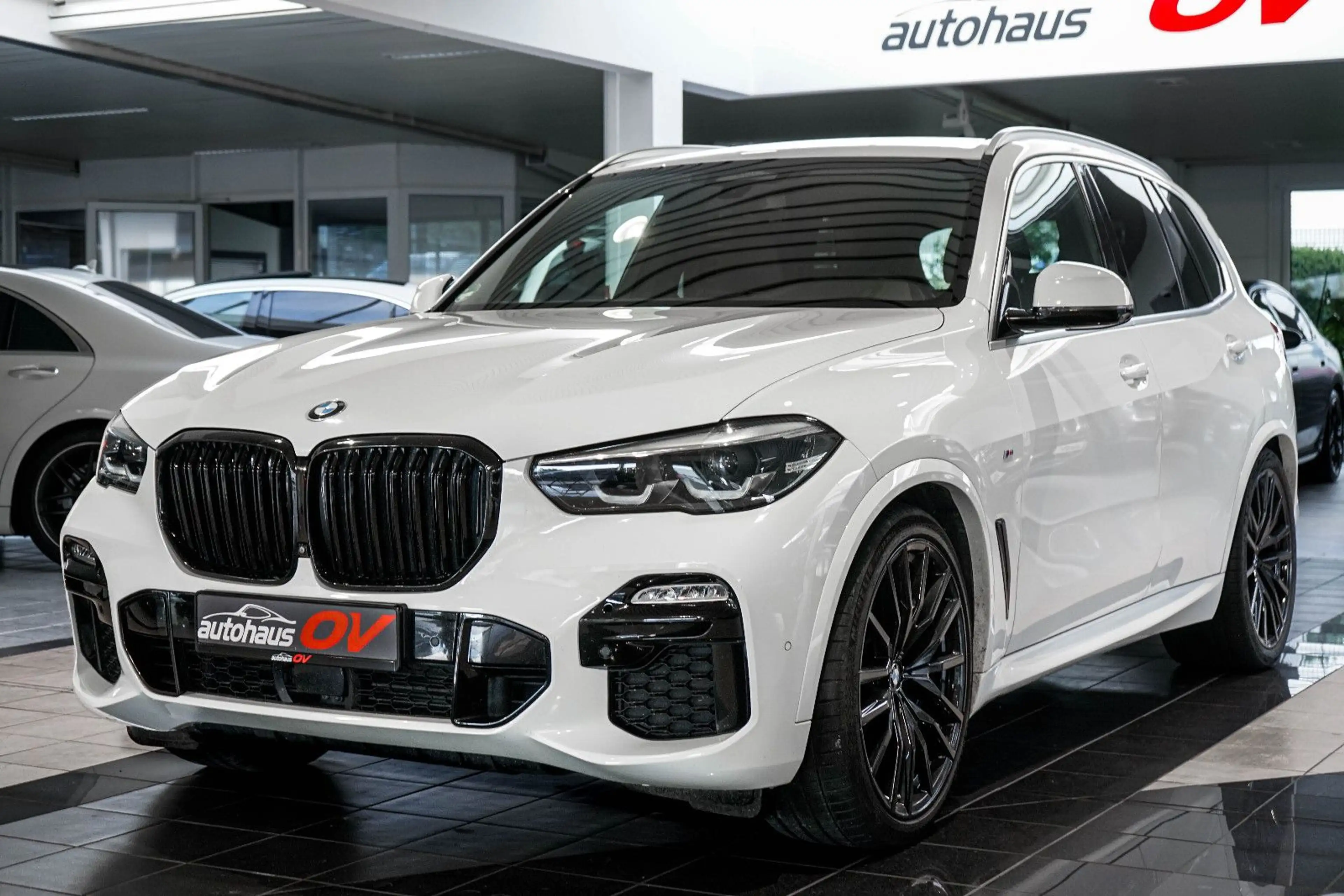 BMW X5 30xd M Sport*DvD*Head*360*Distro*7xSitze*22Zo — photo 10
