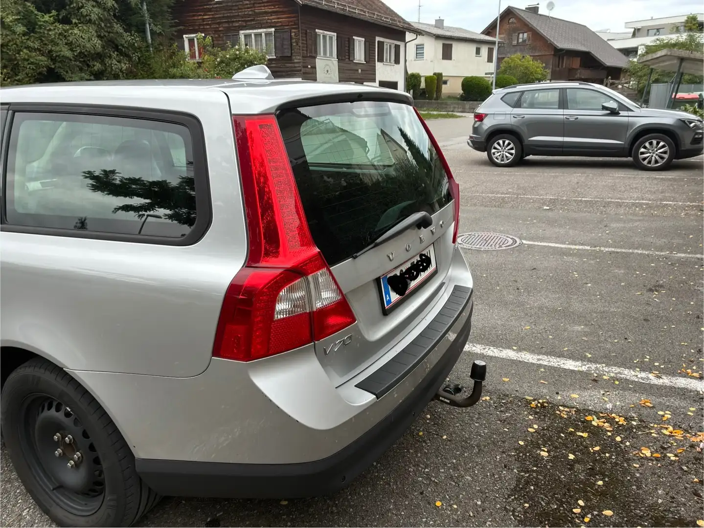 Volvo V70 V70 2,4D Aut. Grau - 2