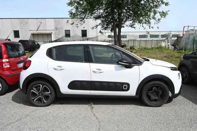 Citroen C3 view 5