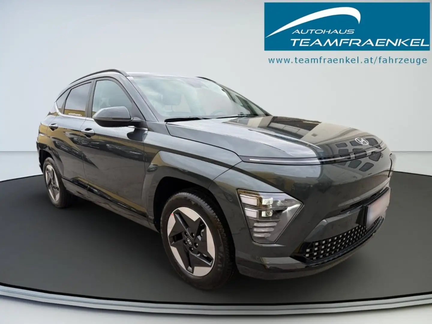 Hyundai KONA EV (SX2) GO 64,8 kWh k6eg2-OO5 Grün - 2