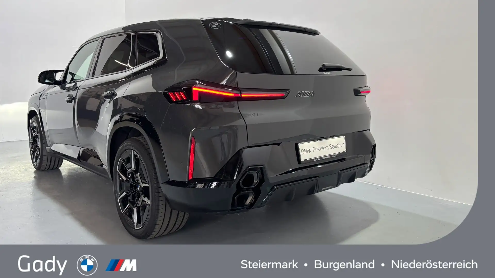 BMW XM 50e Grau - 2