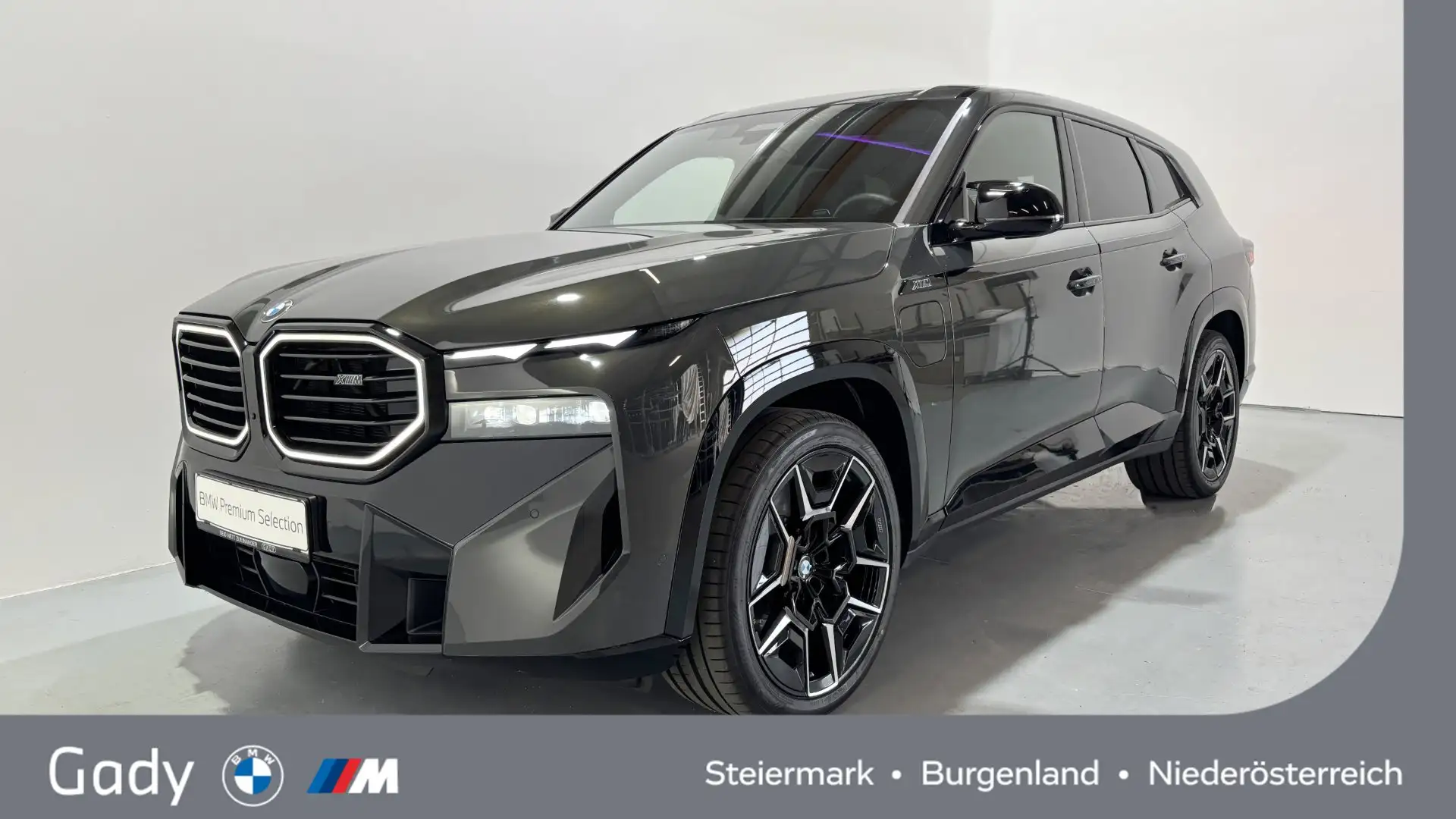 BMW XM 50e Grau - 1