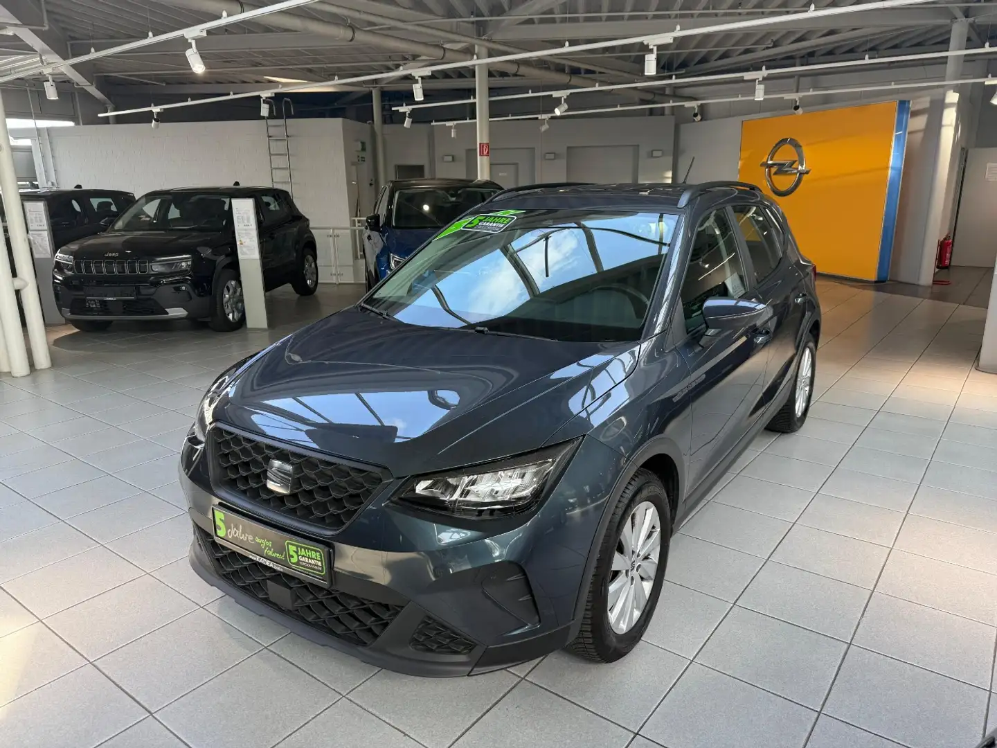 SEAT Arona 1.0 LED,PDC,Sitzhzg,Carplay,SpurAss.KlimaA. Grau - 2