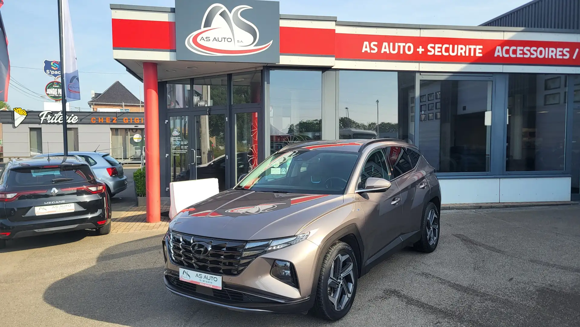 Hyundai TUCSON 1.6 CRDi MHEV 136cv 48V Automatic Diesel/Hybride Gris - 1