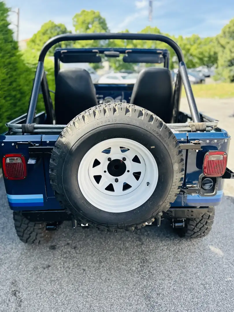 Jeep CJ-7 Renegade - 2