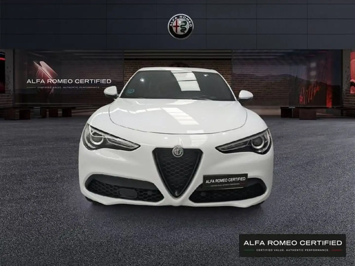 Alfa Romeo Stelvio 2.2 Diésel 154kW (210CV)  Q4 Veloce Blanco - 2