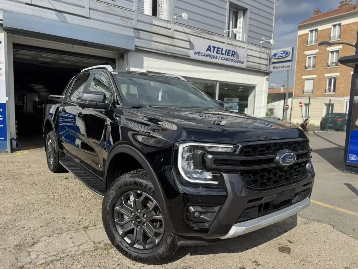 Ford Ranger 3.0 V6 ECOBLUE 240 WILDTRACK Negro - 2