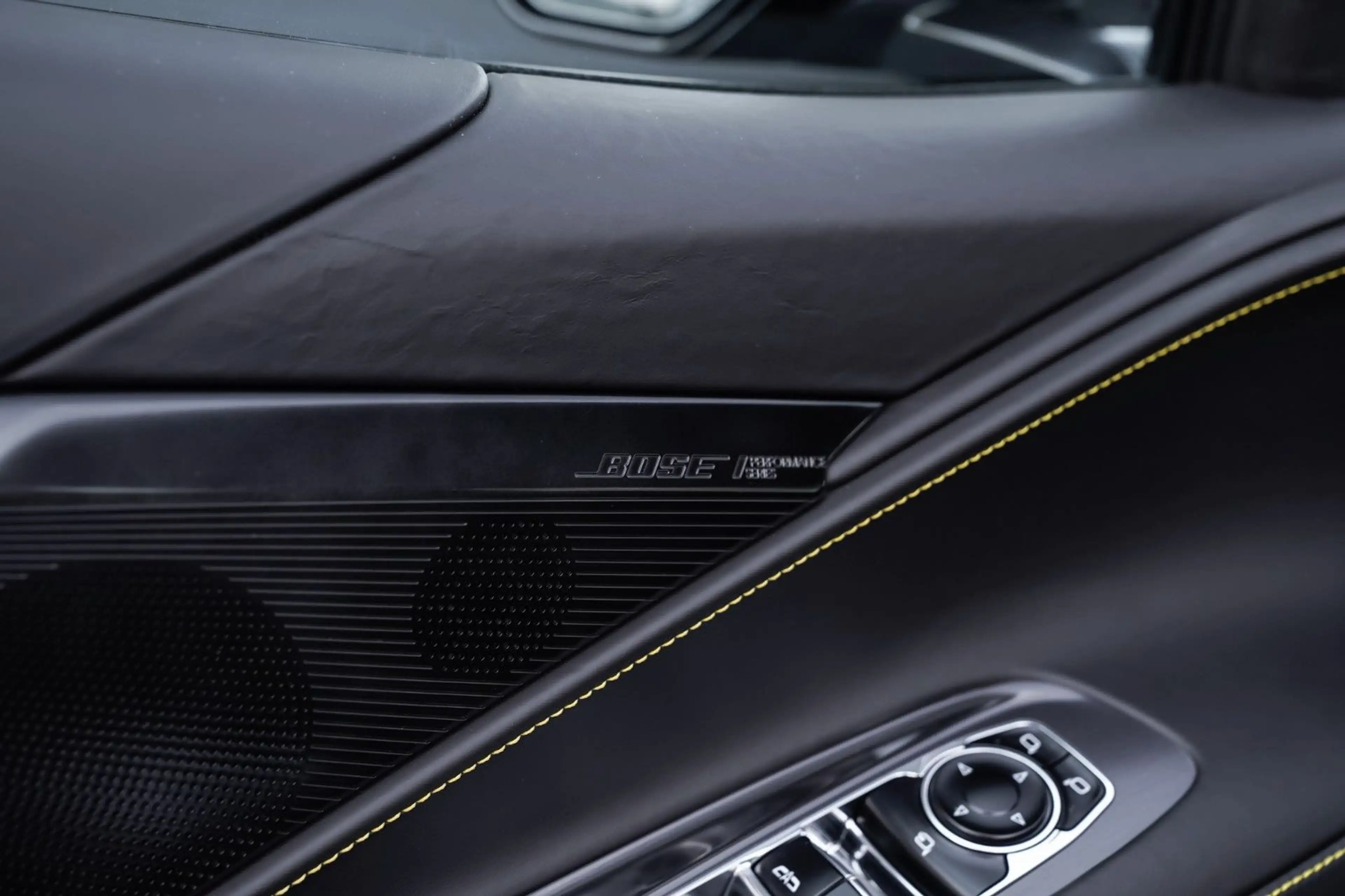 Corvette C8 Stingray Cabriolet 3LT Z51 Lift-Magnetic — photo 11