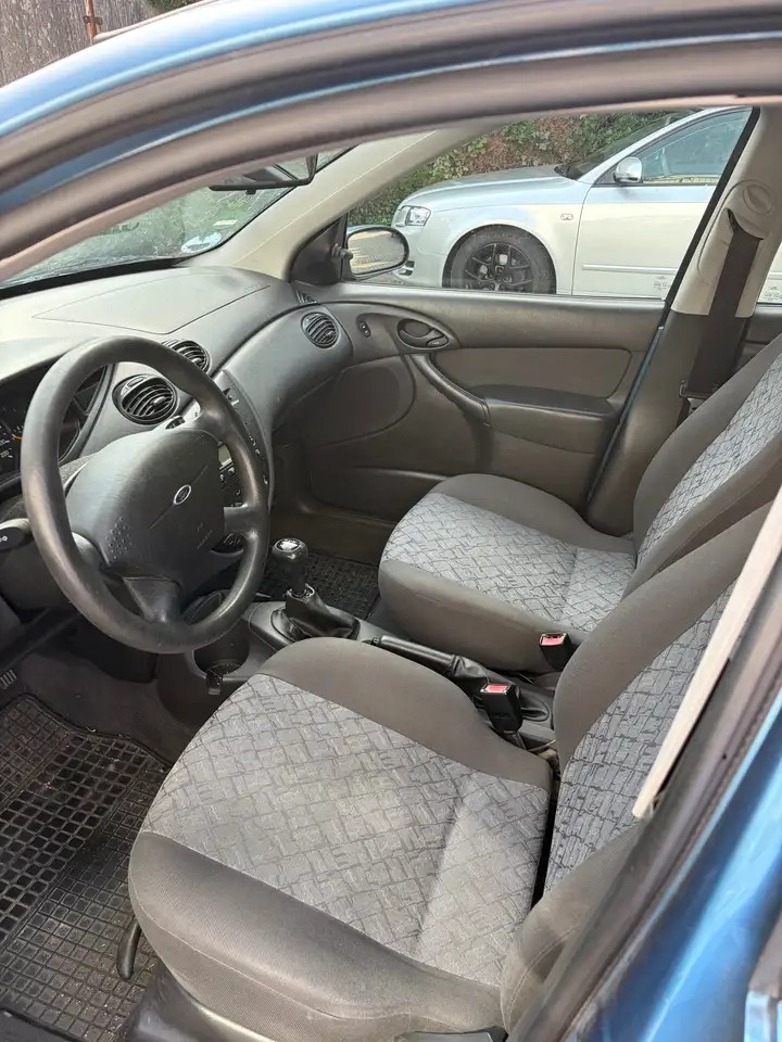 Ford Focus Ambiente, foto 9