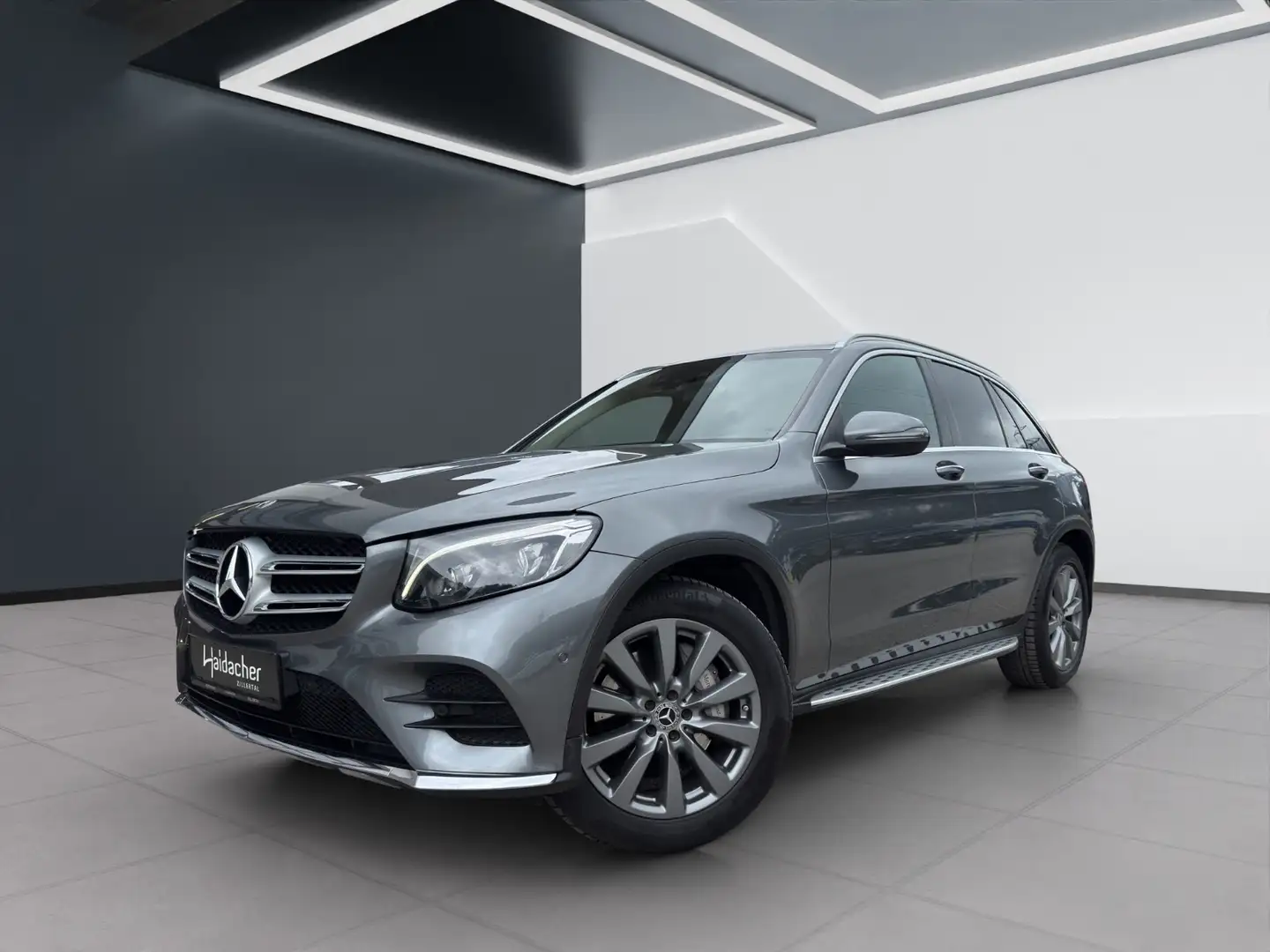Mercedes-Benz GLC 250 d 4MATIC PTS Shz Sportpaket LED eHeck Grau - 1