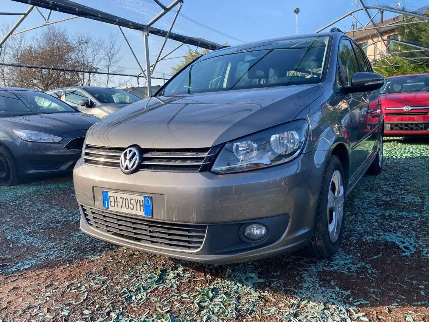 Volkswagen Touran 1.6 TDI Comfortline 7 Posti Gris - 1