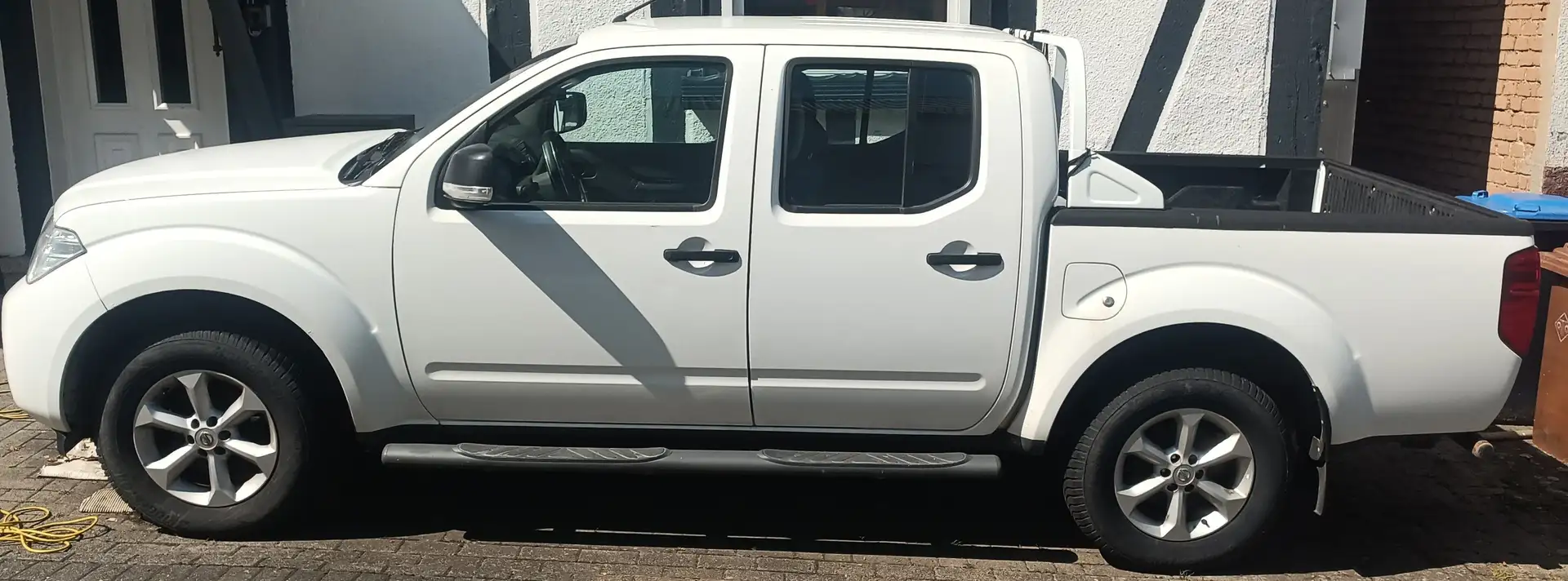 Nissan Navara Navara dCi DPF XE Bianco - 1