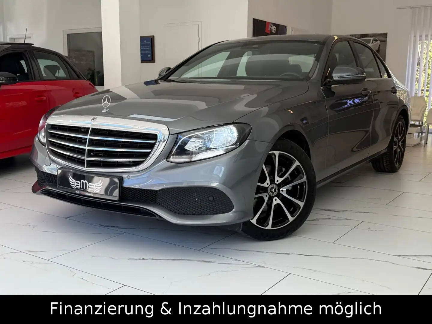 Mercedes-Benz E 220 d Kamera.Navi.Garantie bis 07.2026 Grau - 1