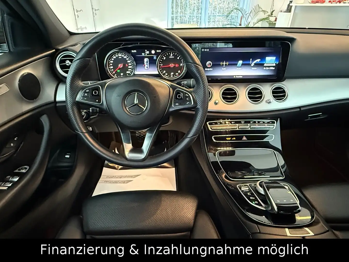 Mercedes-Benz E 220 d Kamera.Navi.Garantie bis 07.2026 Grau - 2