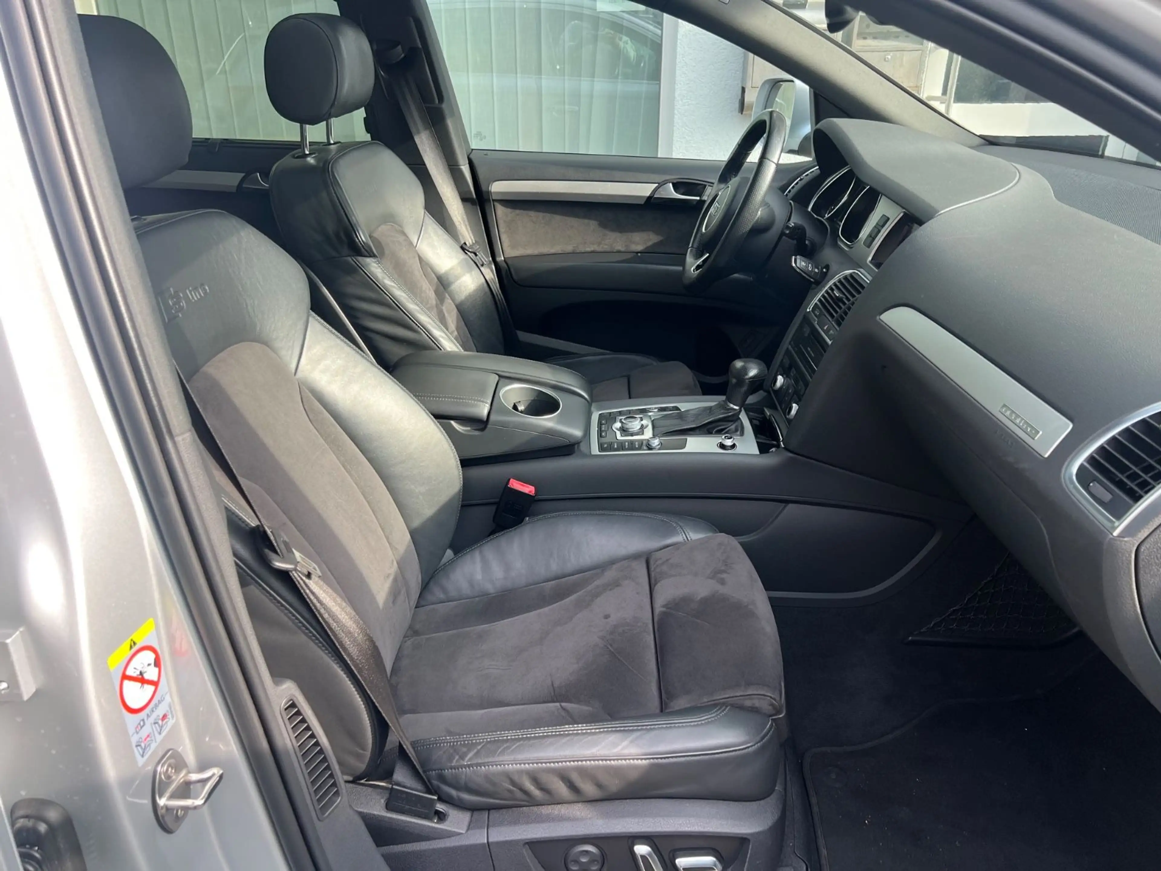 Audi Q7 3.0 TDI S line quattro tipt."7-Sitzer"Pano" — photo 8
