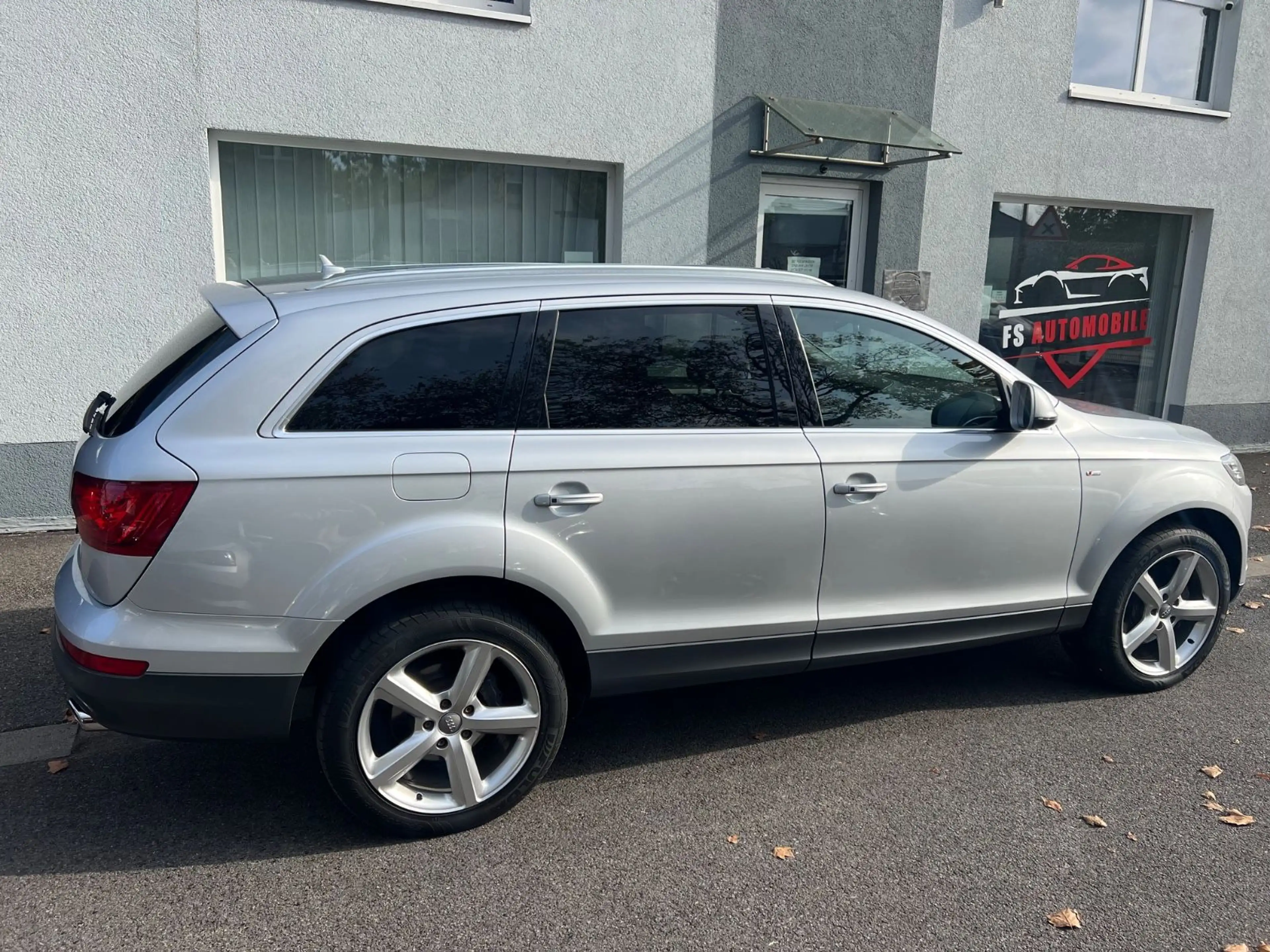 Audi Q7 3.0 TDI S line quattro tipt."7-Sitzer"Pano" — photo 5