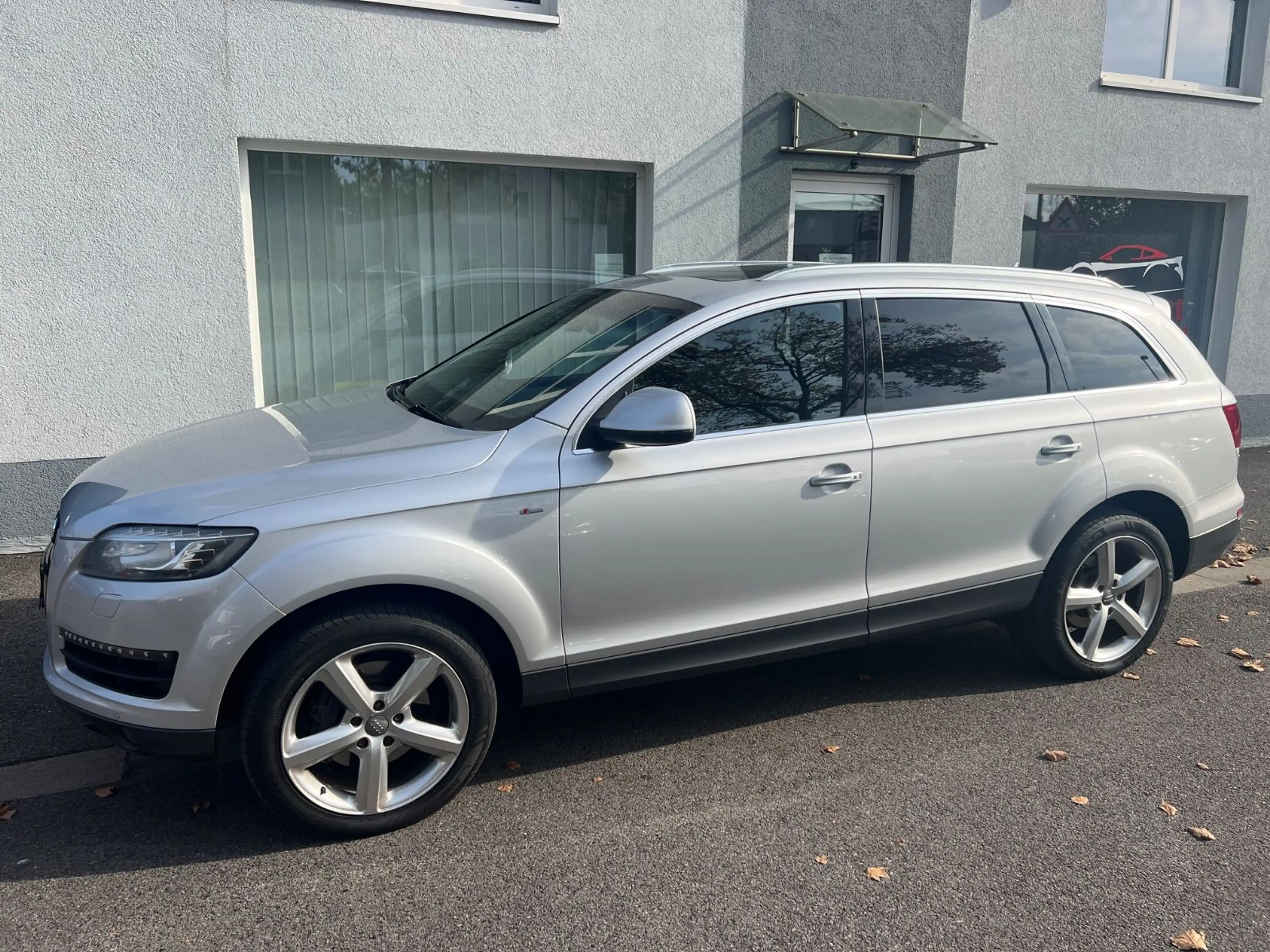 Audi Q7 3.0 TDI S line quattro tipt."7-Sitzer"Pano" — photo 4