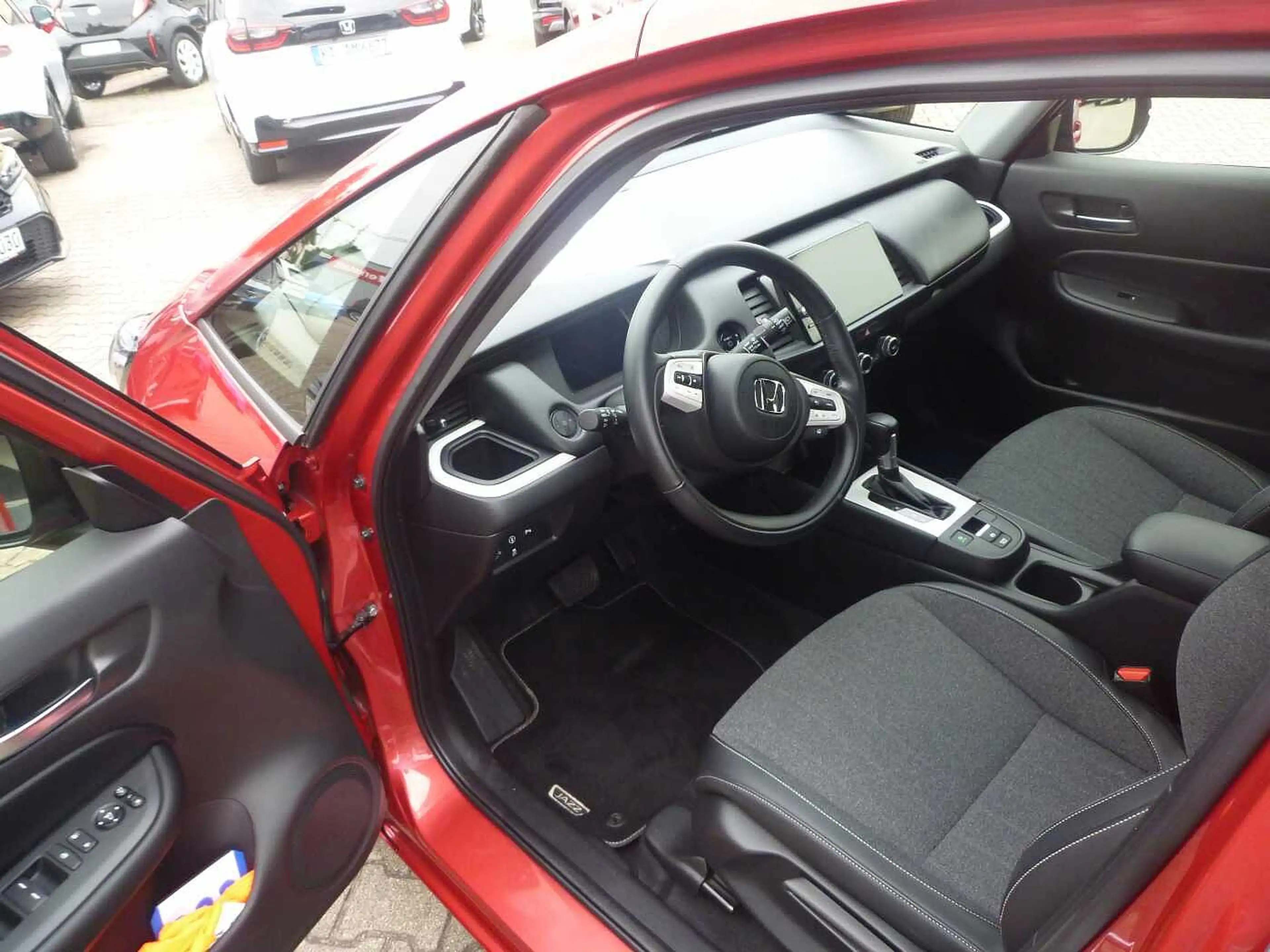 Honda Jazz Hybrid e:HEV 1.5 i-MMD Executive — photo 10
