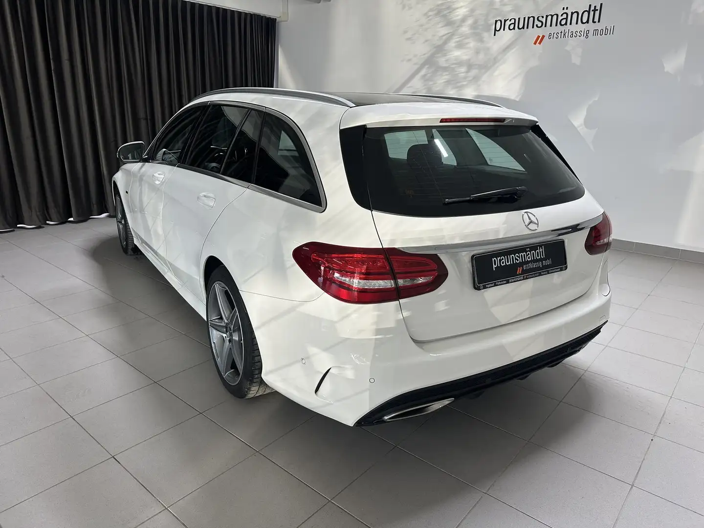 Mercedes-Benz C 350 e T EDITION C AMG Distr./Pano/AHK/Airmatic Weiß - 2