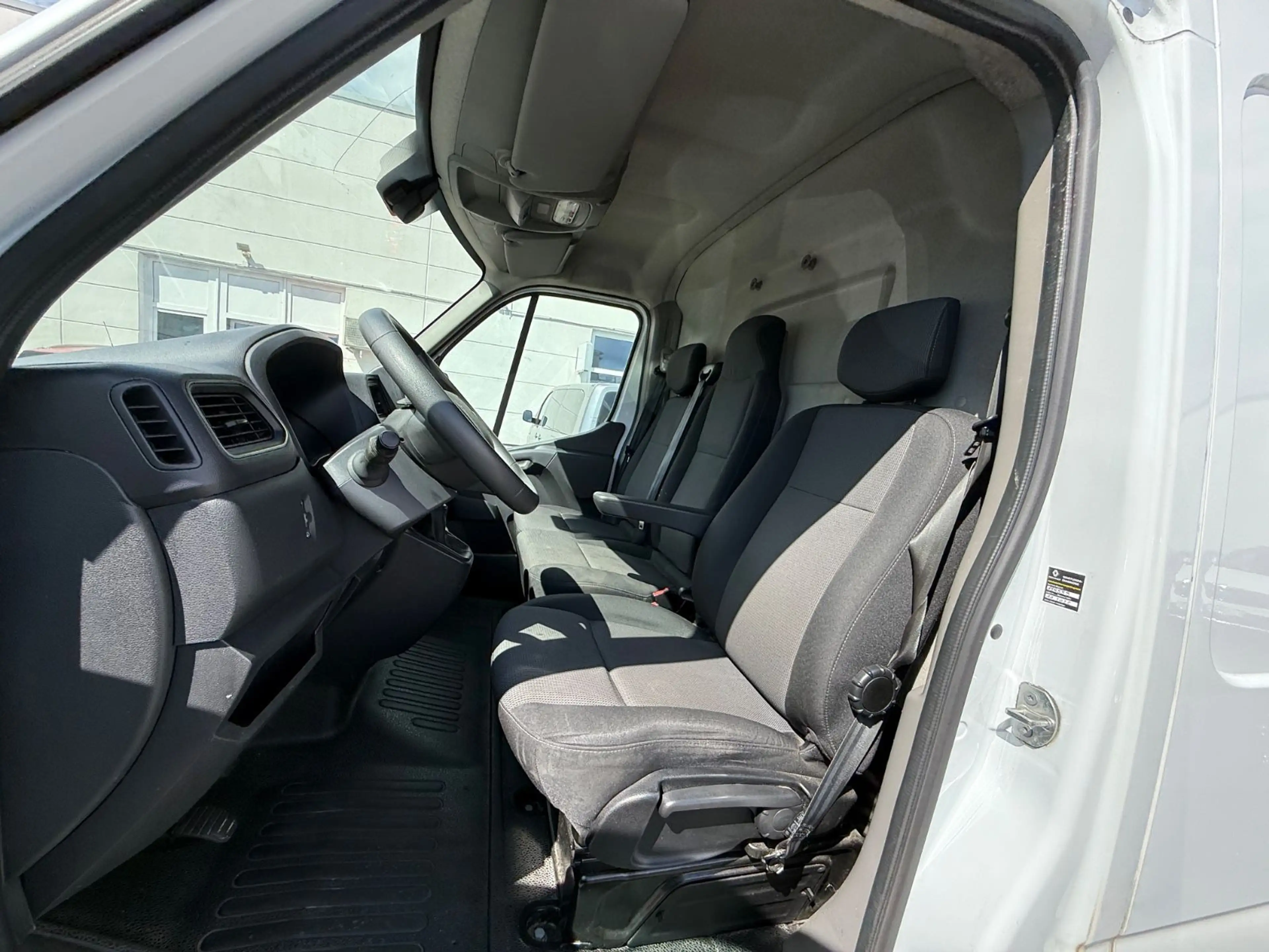 Renault Master III Kasten L3H2 3SITZER/KLIMA/PDC — photo 10