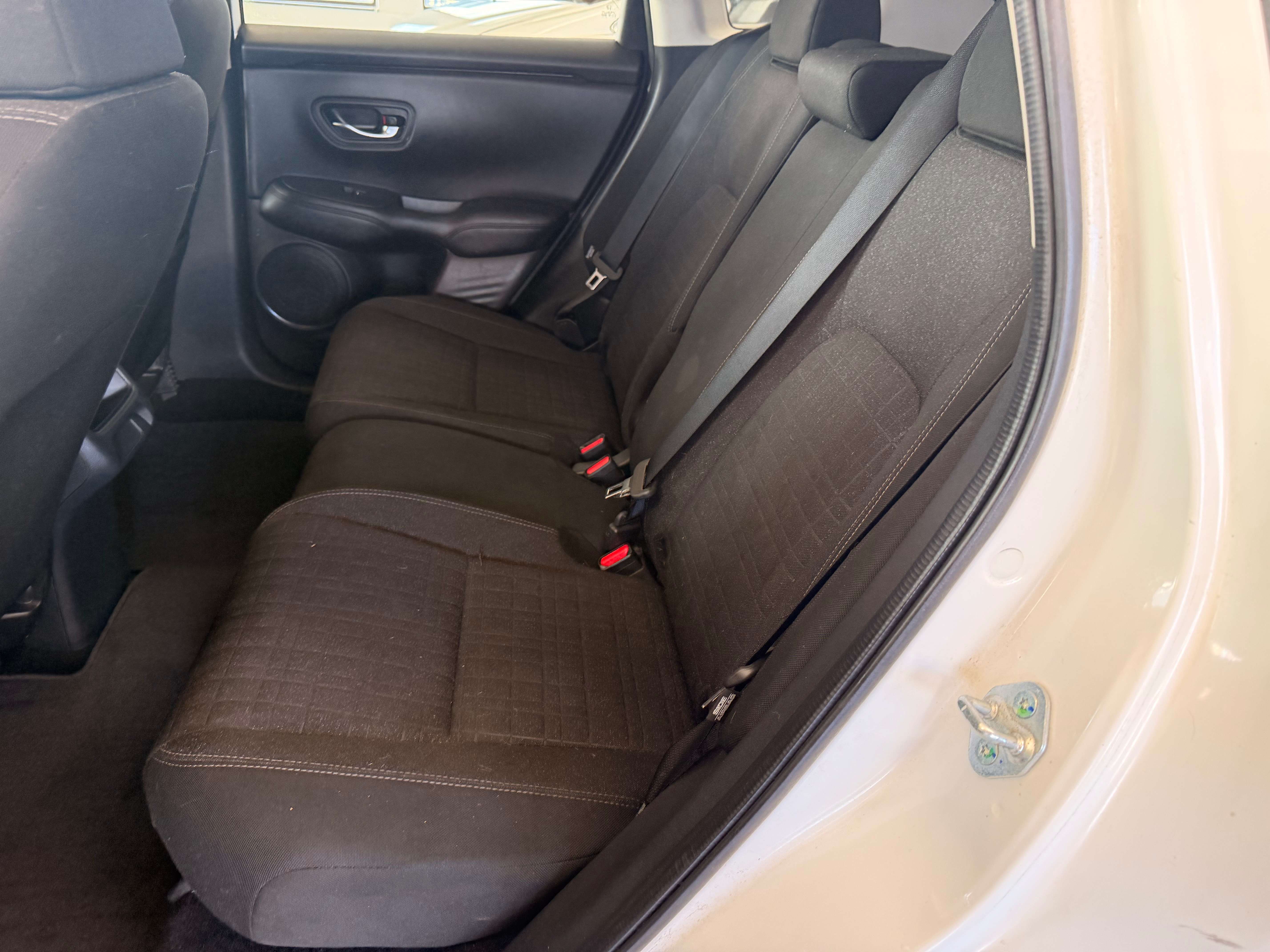 2023 Honda HR-V LX - Image 14