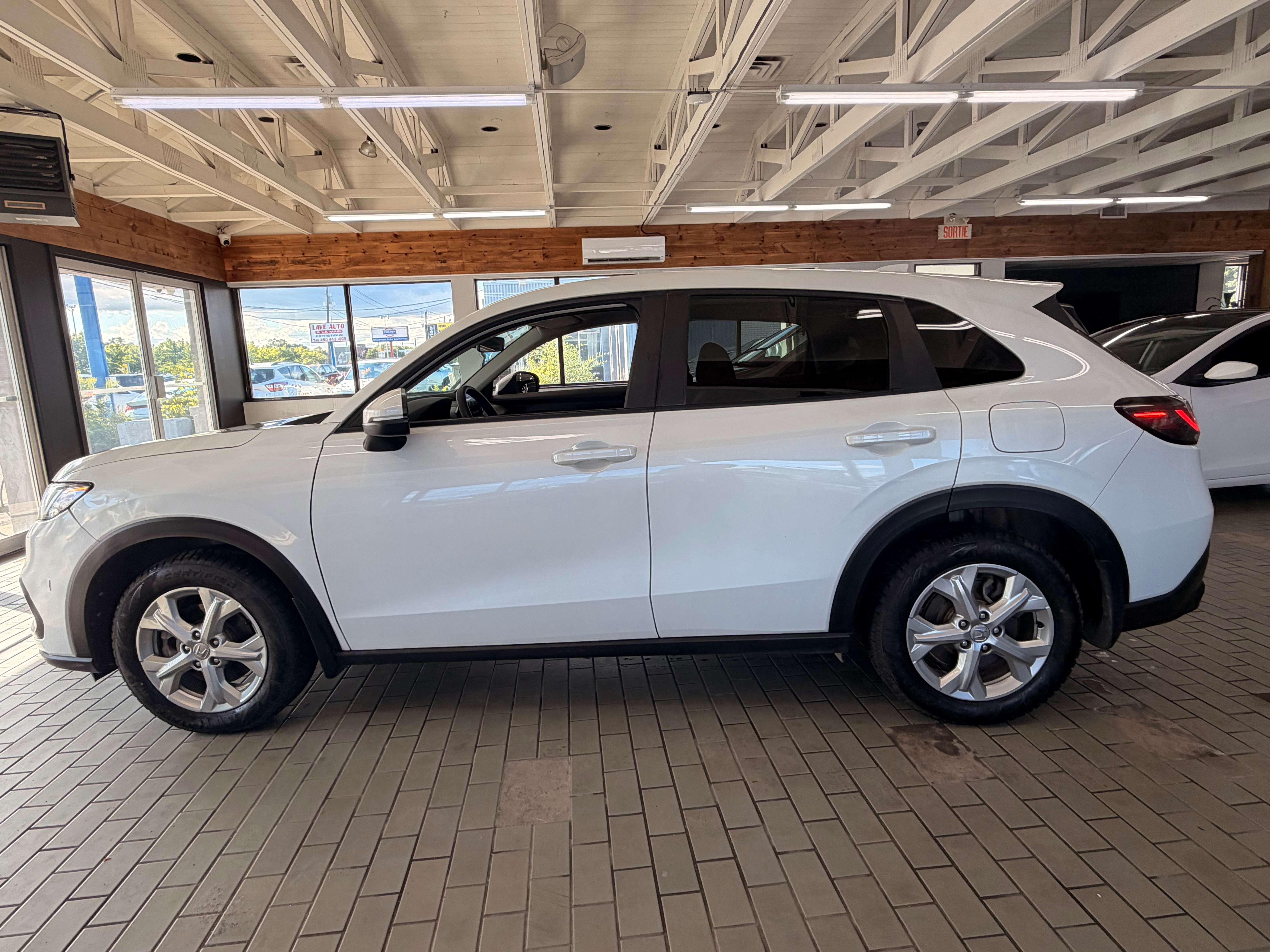 2023 Honda HR-V LX - Image 2