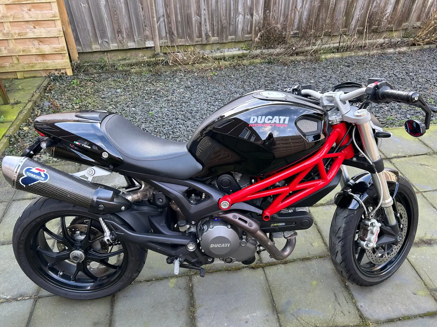 Ducati Monster 796 Negru - 2