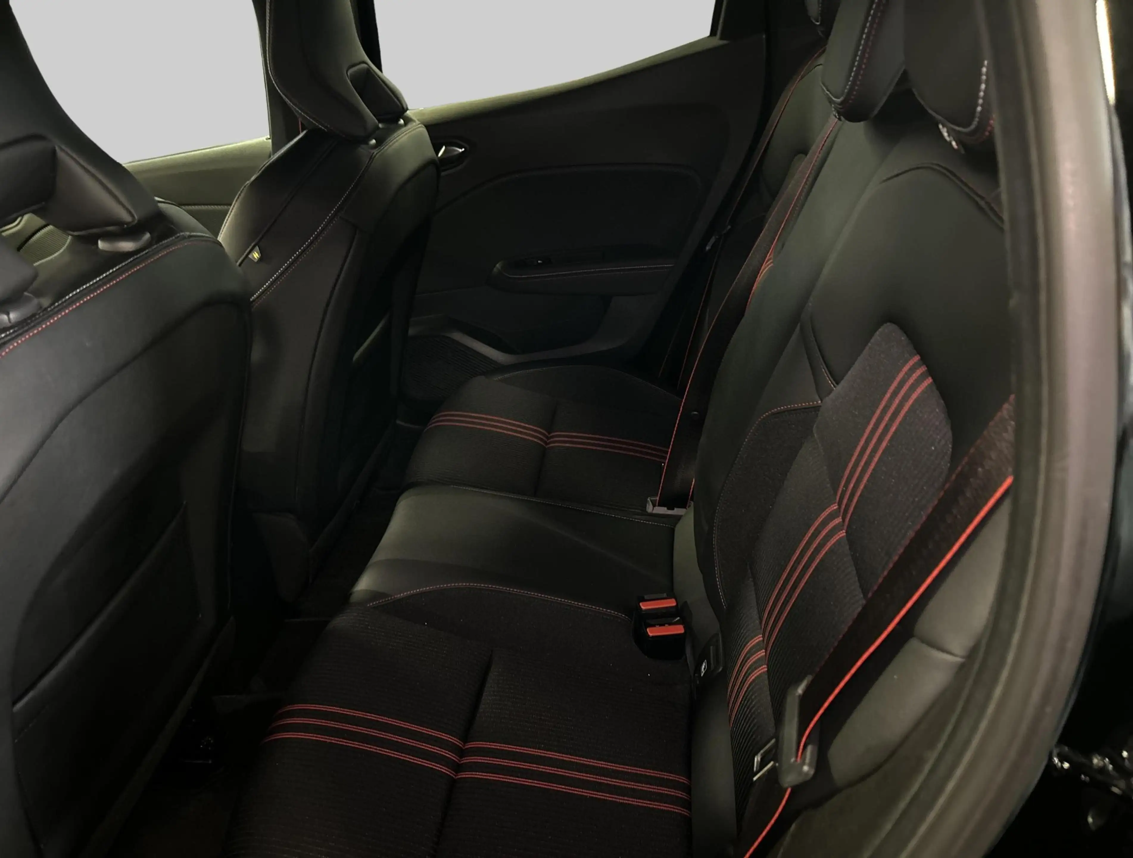 Renault Clio 1.0 TCe R.S. Line Trekhaak, 360 camera — photo 9