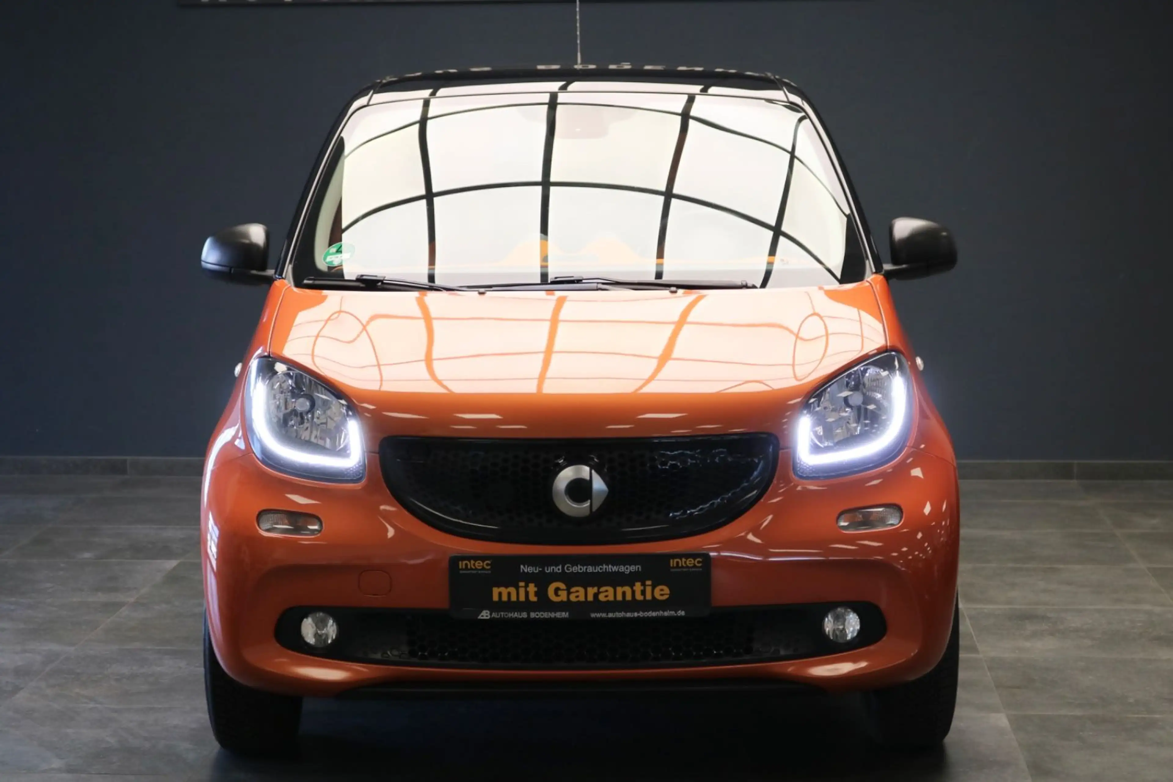 smart forFour forfour Basis 66 kW/PANO/NAVI/KAMERA — photo 5