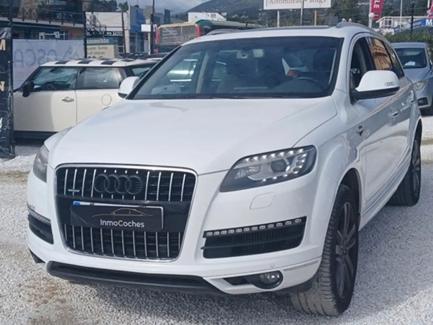 Audi Q7 3.0TDI Attraction 245 Tiptronic Blanco - 1