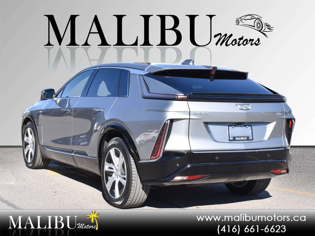 2024 Cadillac Lyriq