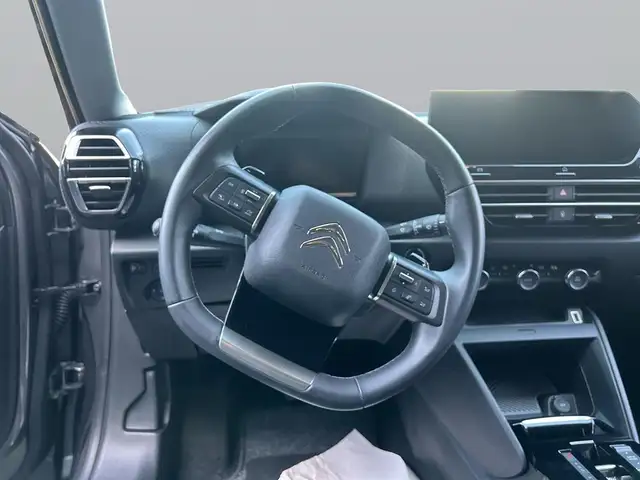 Citroen C4 view 15