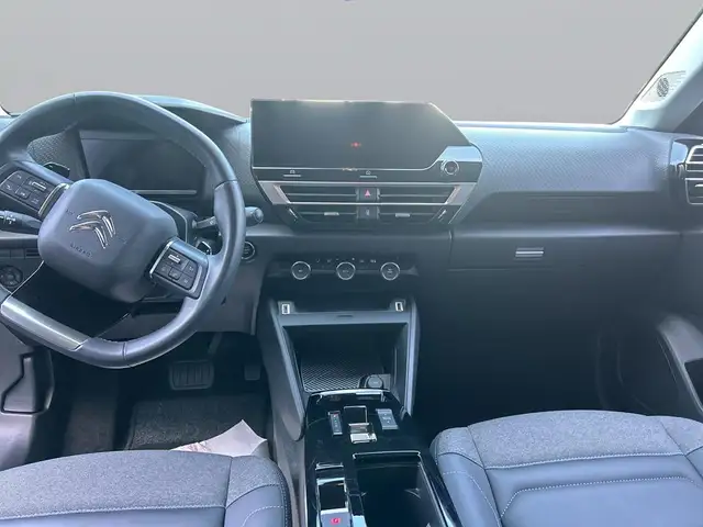 Citroen C4 view 12