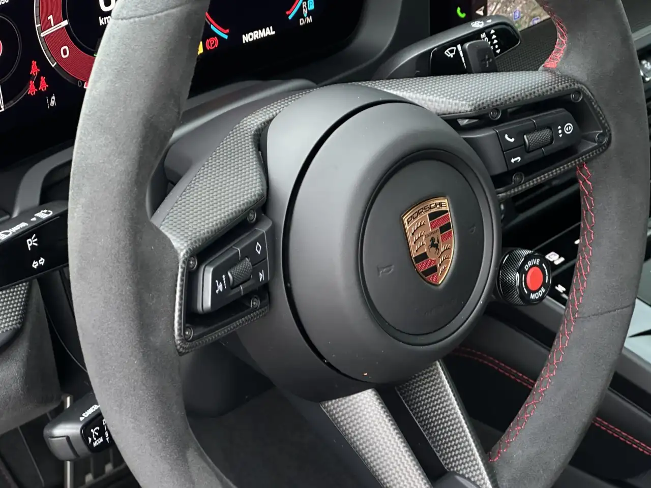 Porsche 992 911 Targa 4 GTS LIFT BOSE 360° 14
