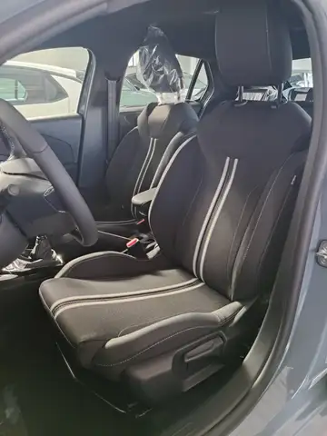Opel Corsa view 8