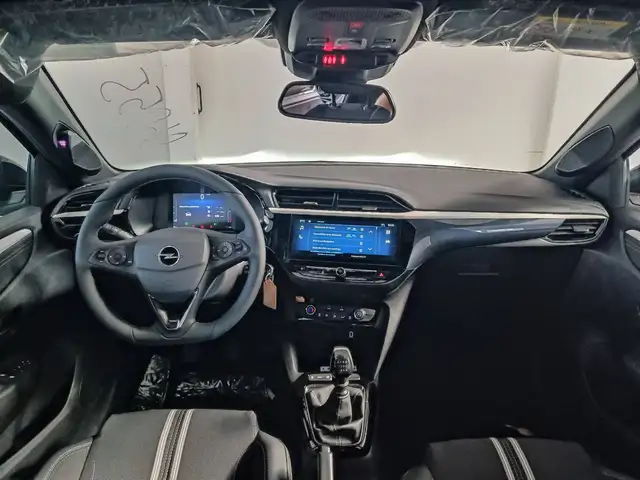 Opel Corsa view 10