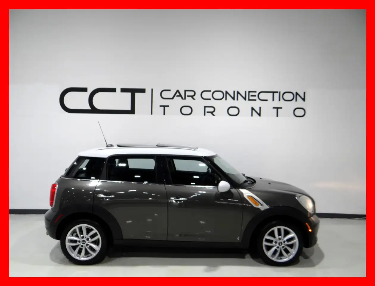 MINI Cooper Countryman снимка MINI Cooper Countryman