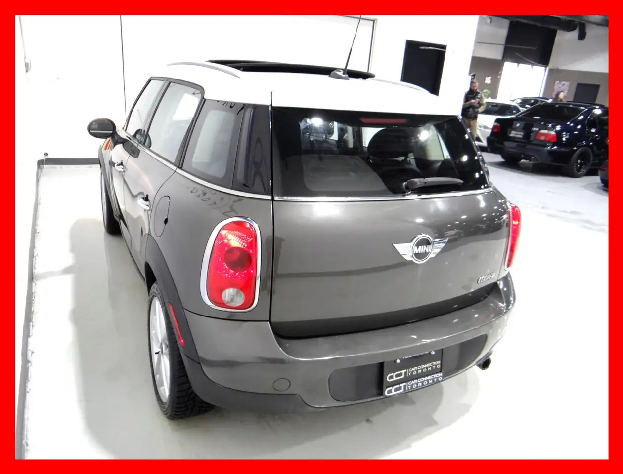 MINI Cooper Countryman снимка MINI Cooper Countryman
