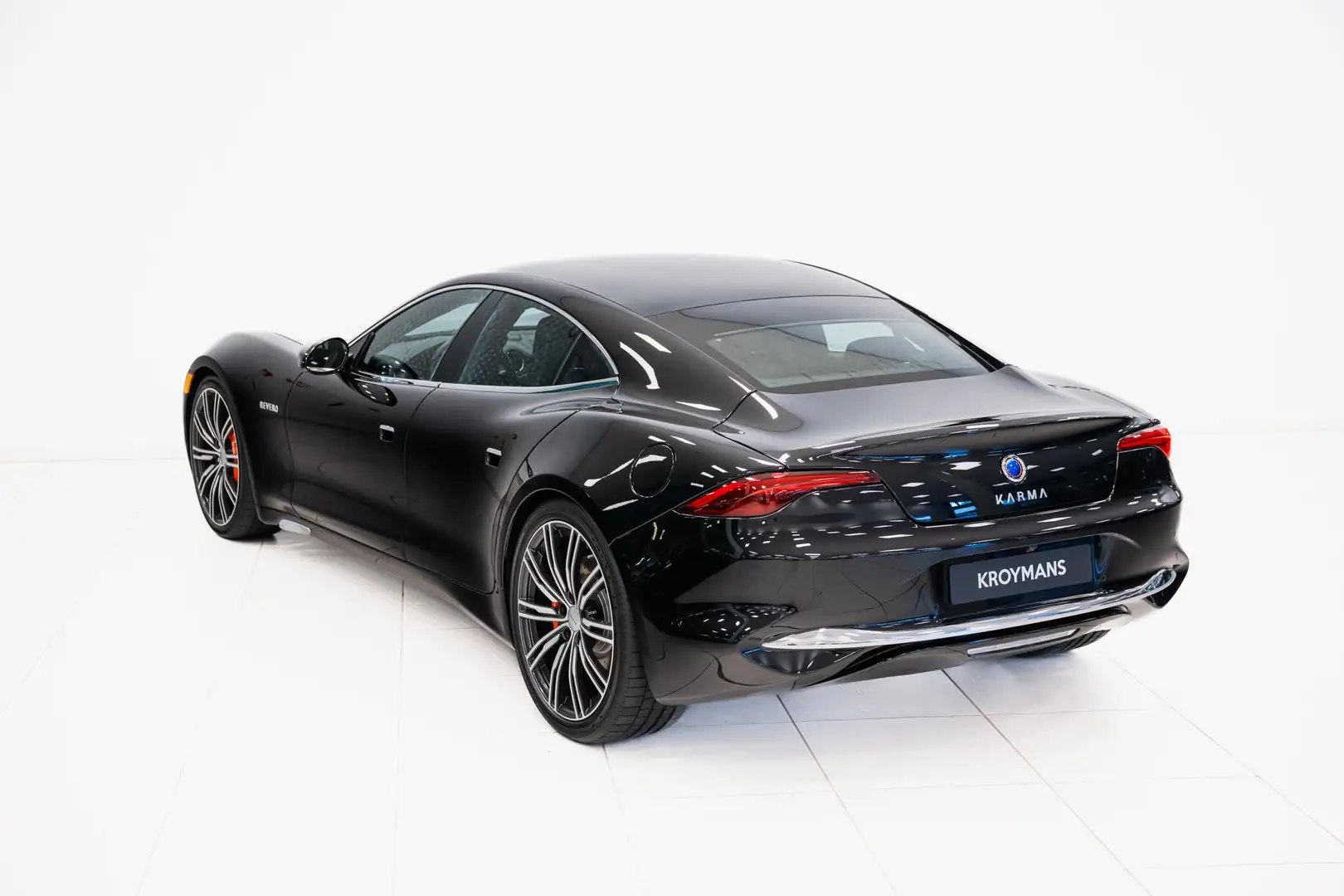 Karma Revero MY25 Brembo Carbon Fibre Exterior & Interior Schwarz - 2