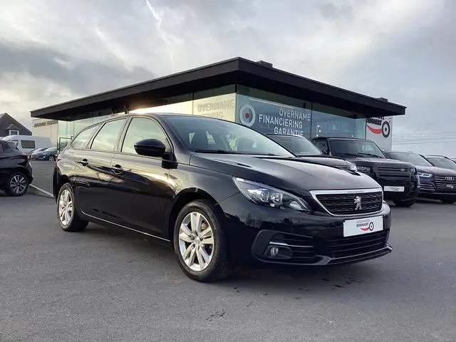 Peugeot 308 1.5BlueHDi/1steEig/44000km/LED/Pdc/Carplay/Cruise