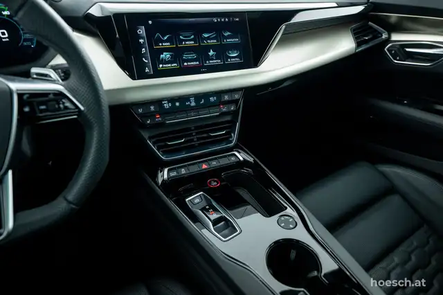 Audi e-tron GT RS quattro TRAUMWAGEN WIE NEU -54% Ansicht 27