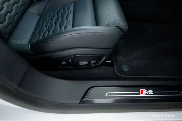 Audi e-tron GT RS quattro TRAUMWAGEN WIE NEU -54% Ansicht 35