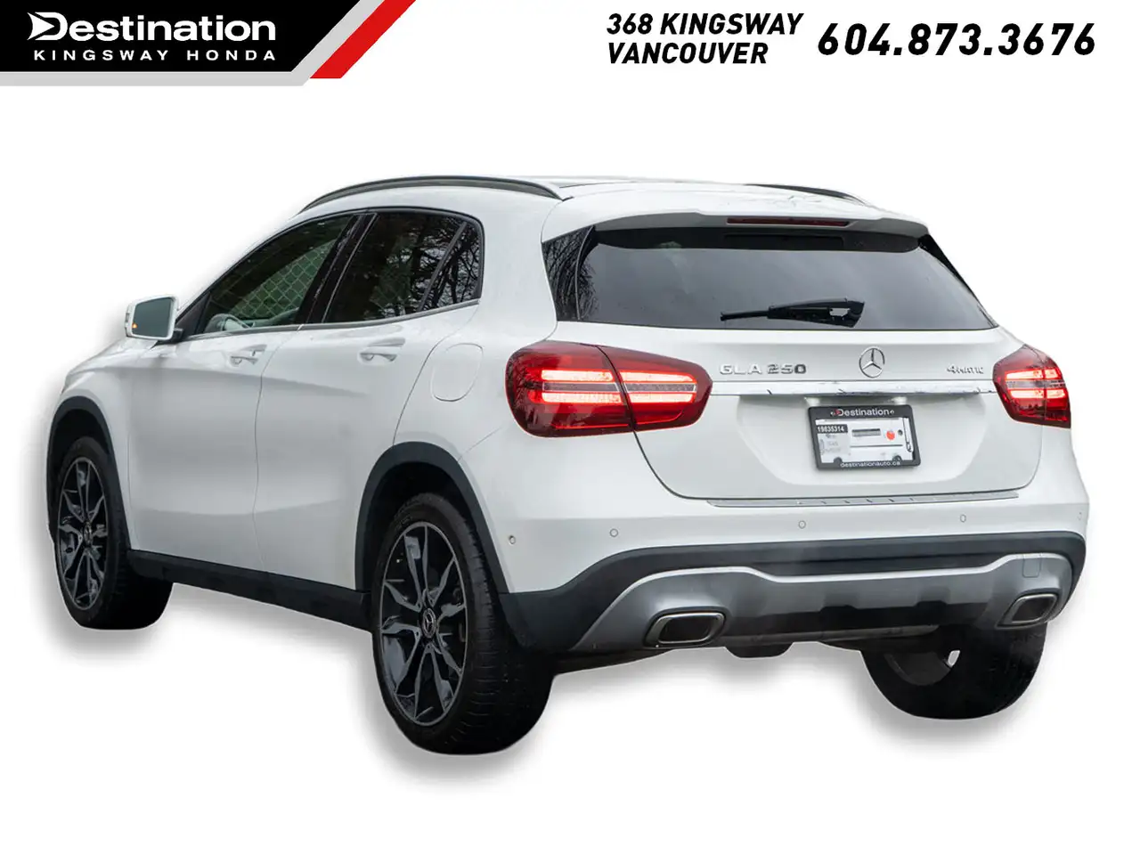 Mercedes-Benz GLA снимка Mercedes-Benz GLA