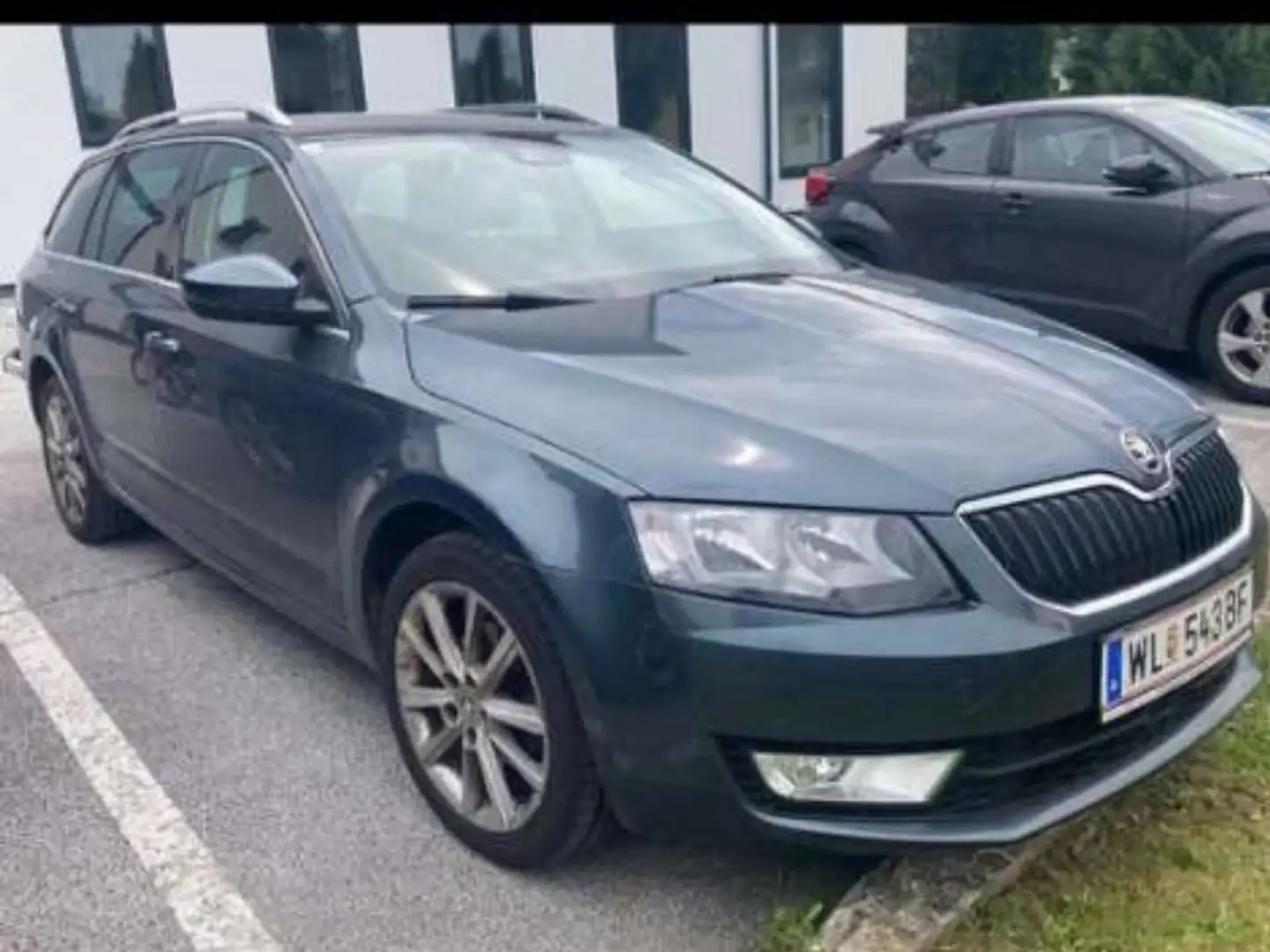 Skoda Octavia Combi 1,2 TSI Style DSG Grau - 1