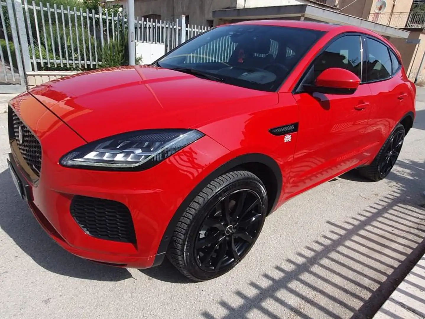 Jaguar E-Pace E-Pace 2.0d i4 First Edition awd 180cv auto Rosso - 1