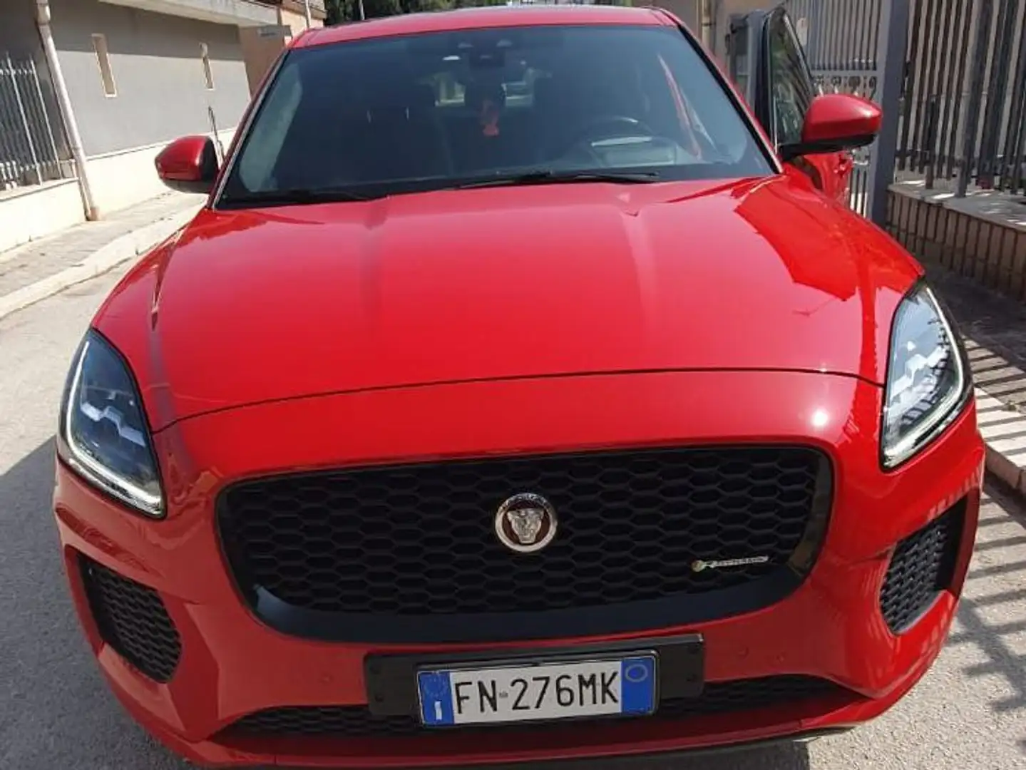 Jaguar E-Pace E-Pace 2.0d i4 First Edition awd 180cv auto Rosso - 2