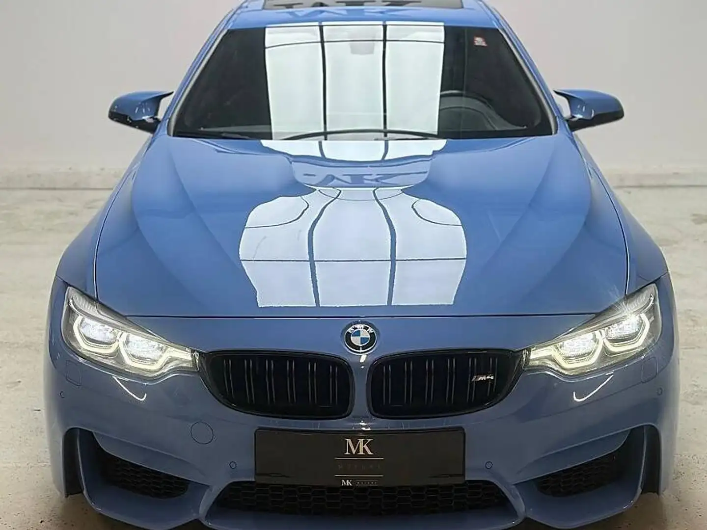 BMW M4 Basis Blau - 2